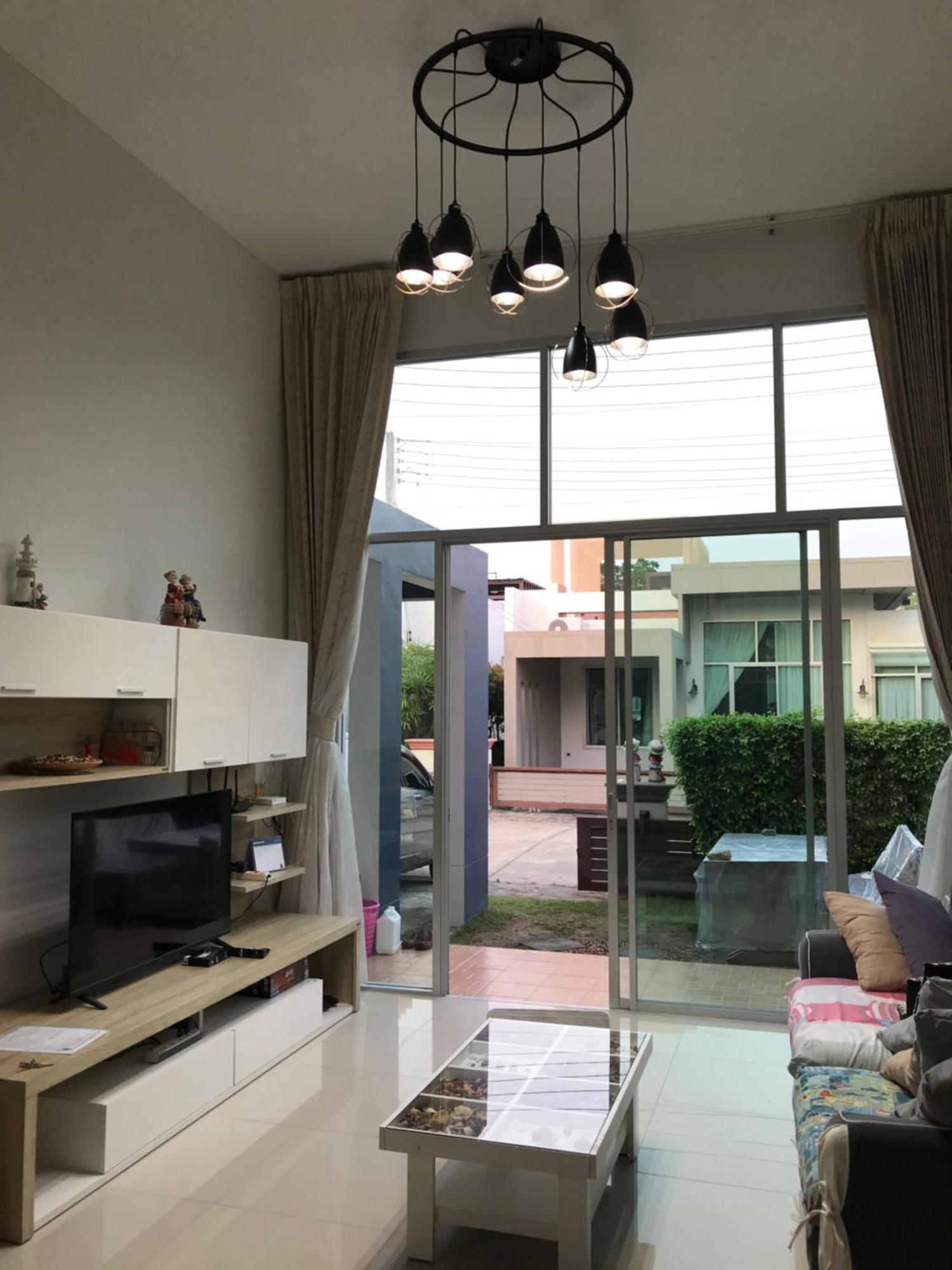 วันหยุดที่บ้าน Casa Seaside Rayong Unit 23 บ้านชากไผ่
