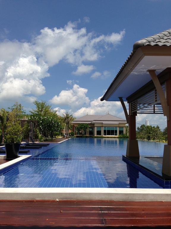 วันหยุดที่บ้าน Casa Seaside Rayong Unit 23 *